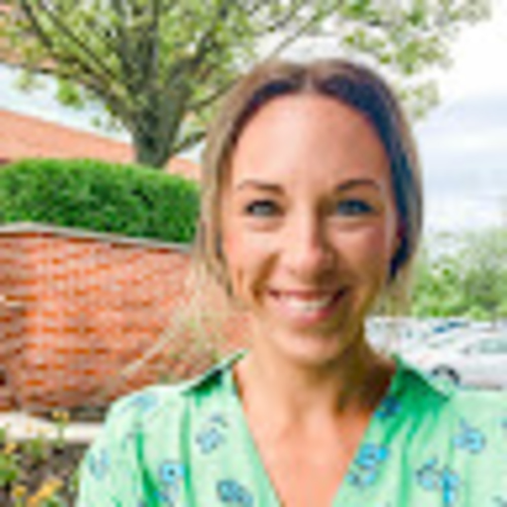 Meet your Posher, Jenna